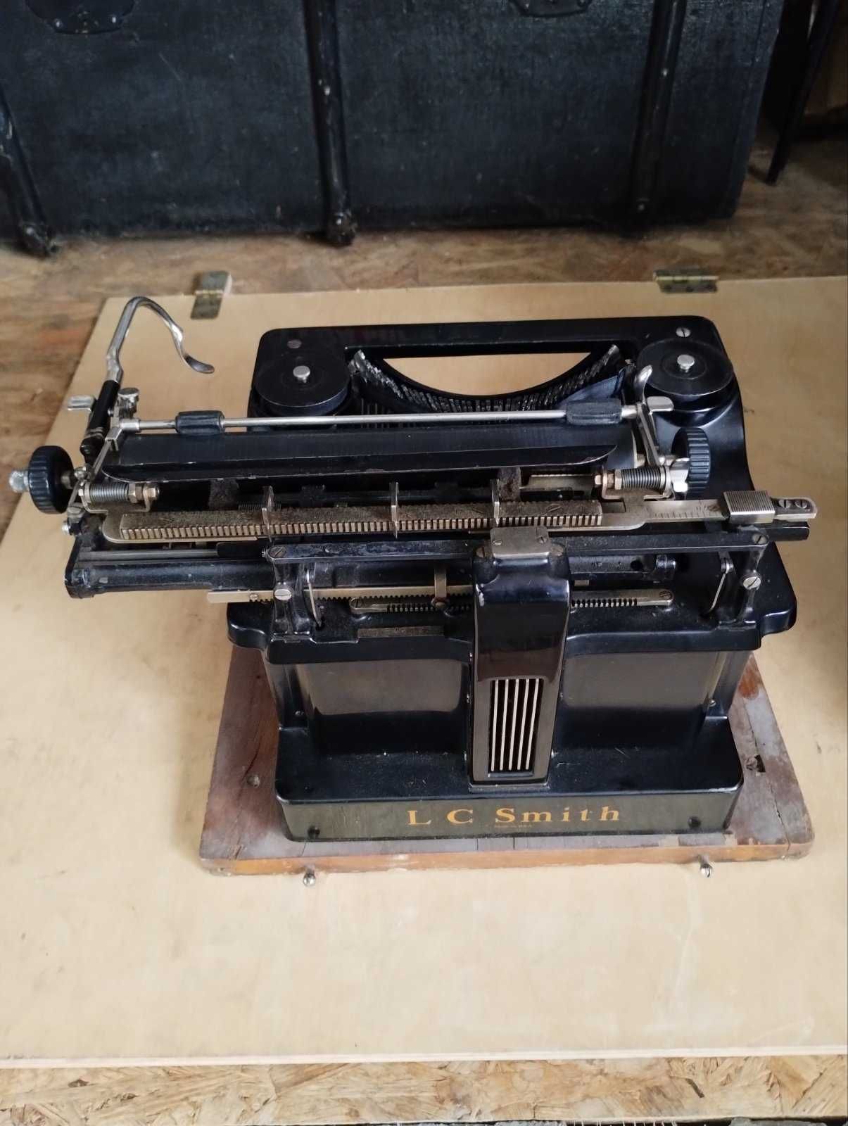 Продам друкарська машинка 1922 L.C. Smith