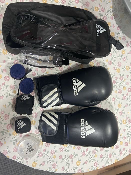 Lucas de boxe usadas apenas 1 vez !