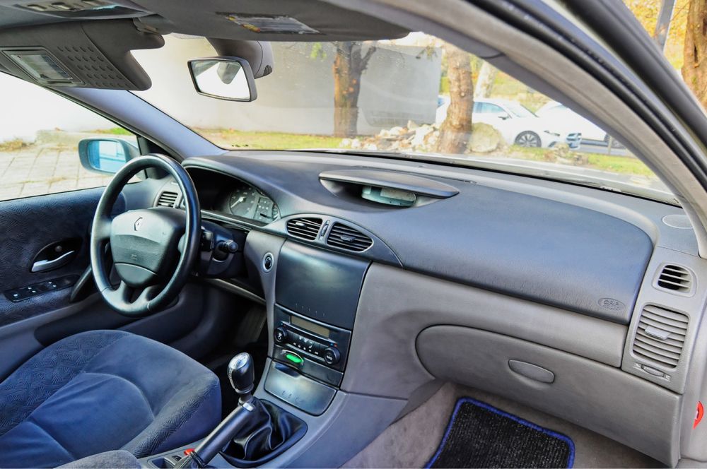 Renault Laguna 1.9 dCi Expréssion - 150 MIL KMS