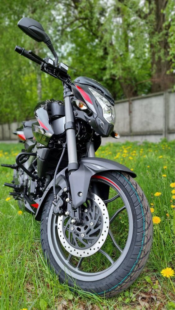 Мотоцикл Bajaj Pulsar NS 200 UG 2023