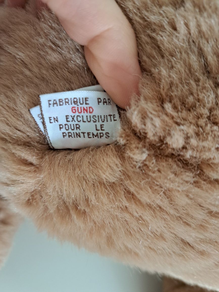 Peluche castanho