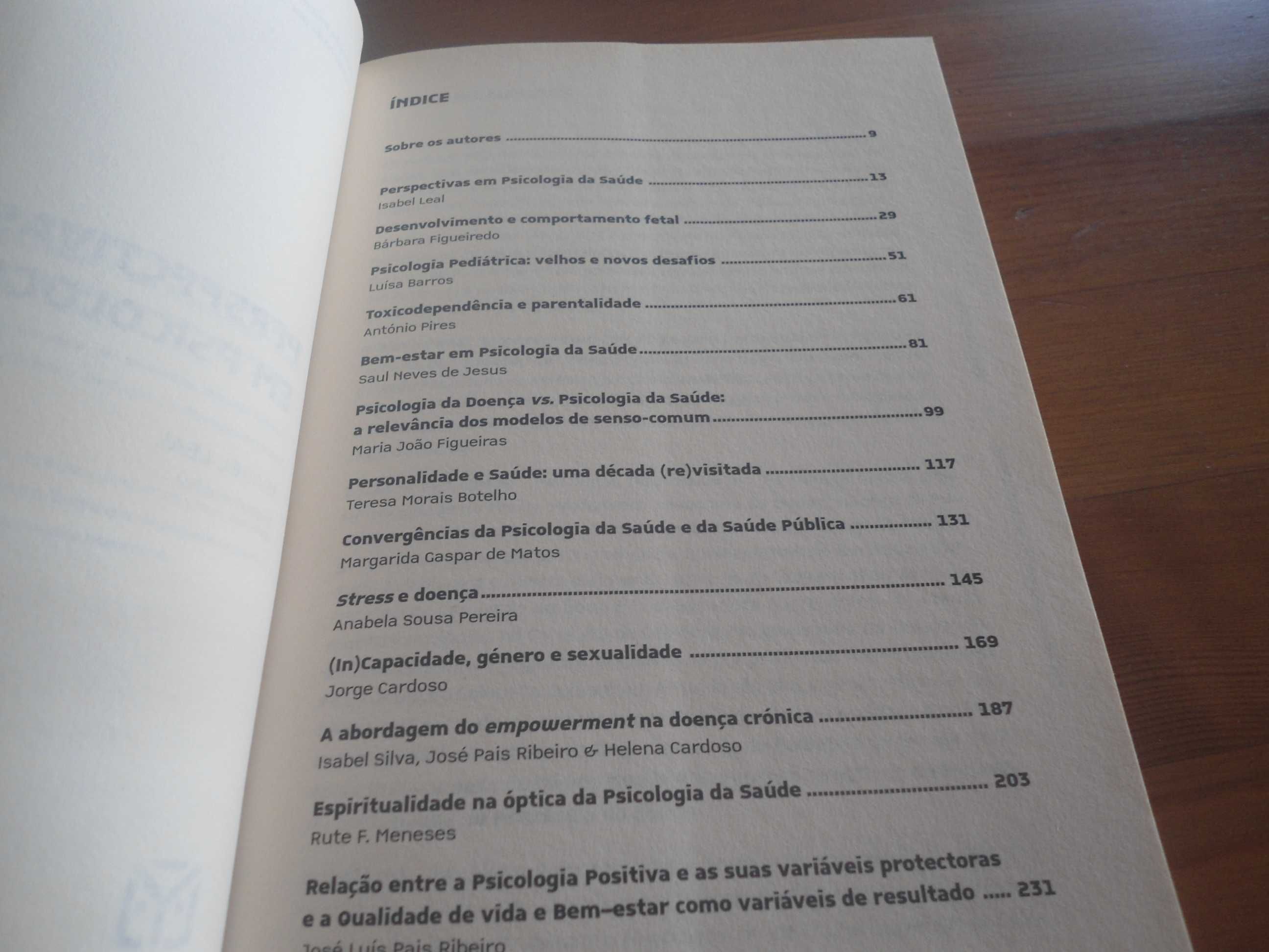 Perspetivas em Psicologia da Saúde  coordenado por Isabel Leal