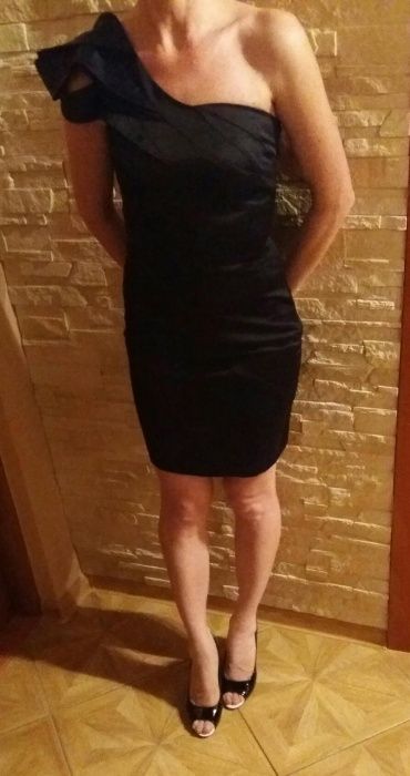 Sukienka Lipsy London 36