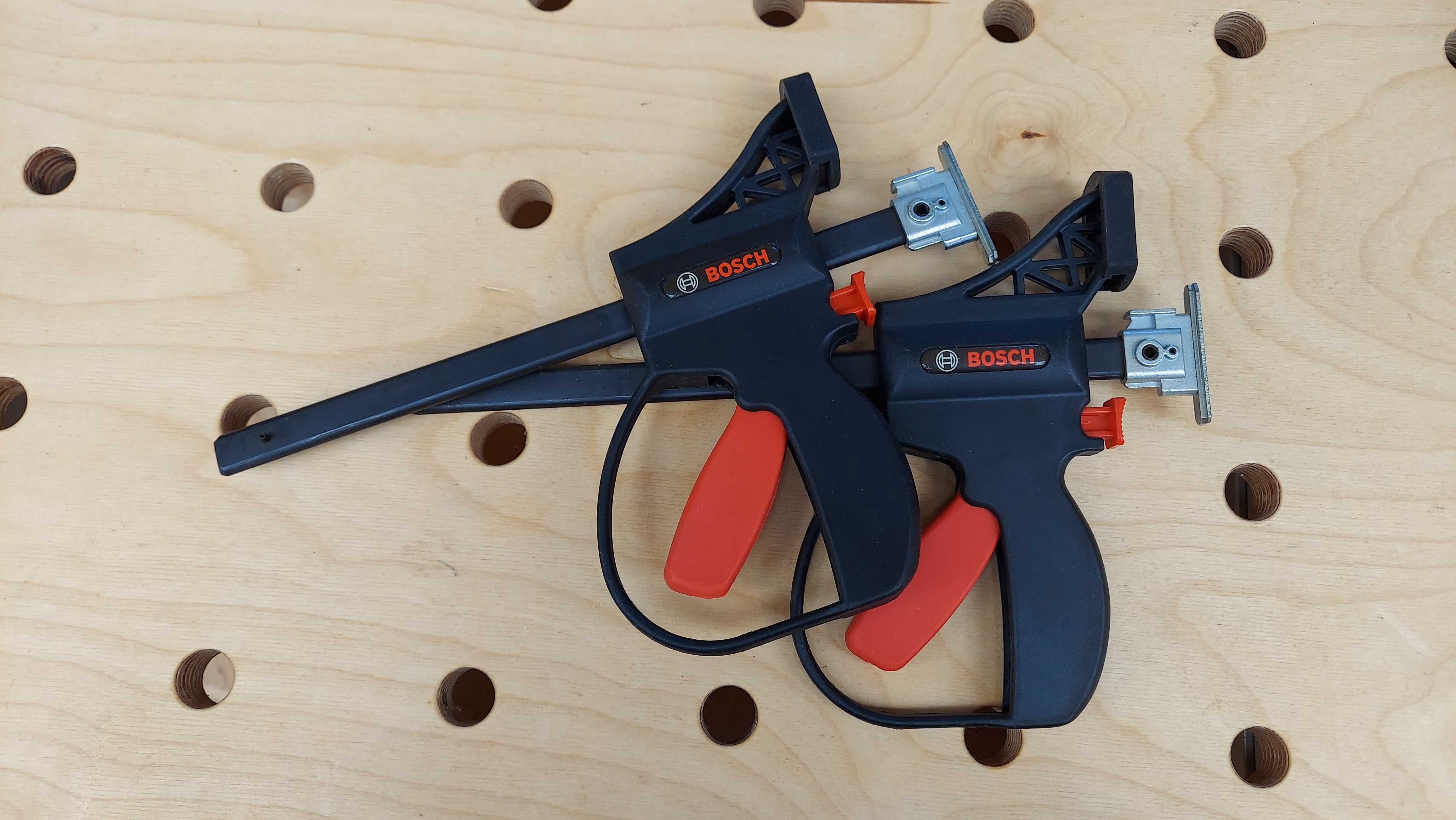 Serra GKT 55 GCE Bosch Professional + grampos Bosch FSN KZW