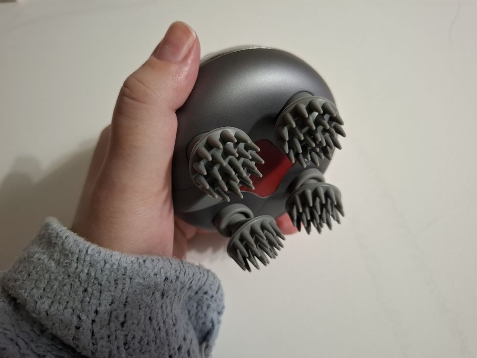 Massajador eléctrico com luz LED - NOVO SELADO