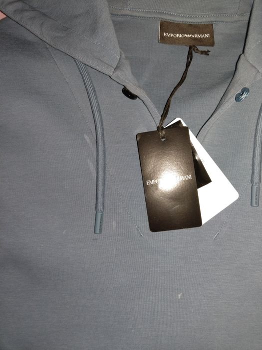 Wyprzedaż bluzka męska Emporio Armani z mikro wadą.