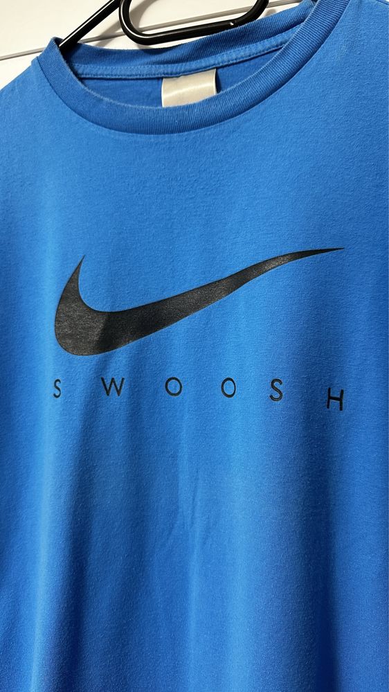 Чоловіча футболка Nike з великим логотипом Swoosh