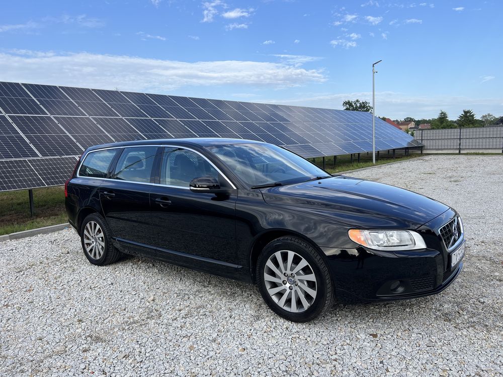 Volvo V70  1.6 benzyna  2012 rok. Automat  Skóra