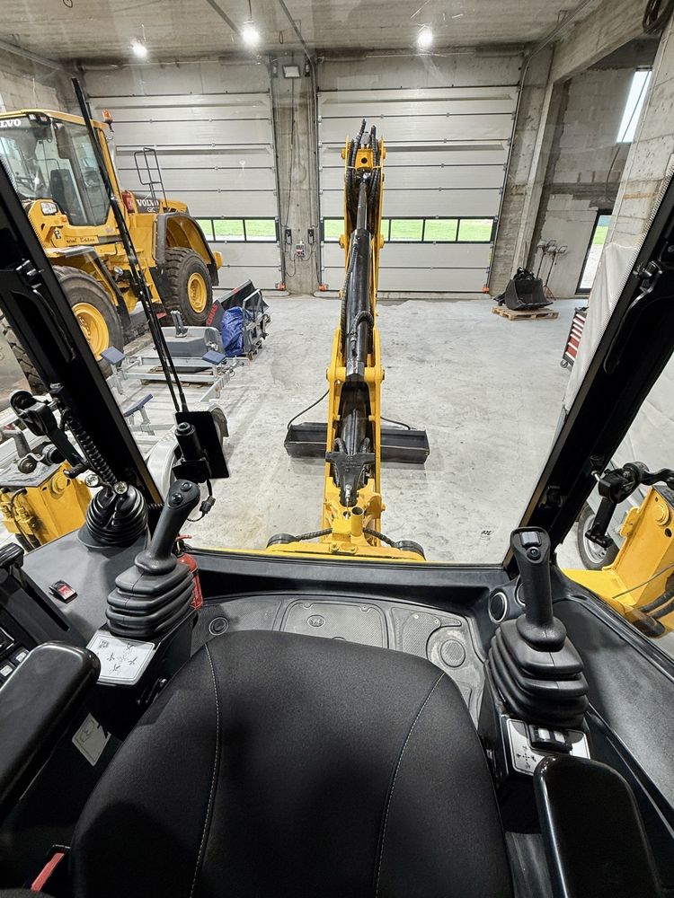 Koparko-ładowarka JCB 4CX Joystick