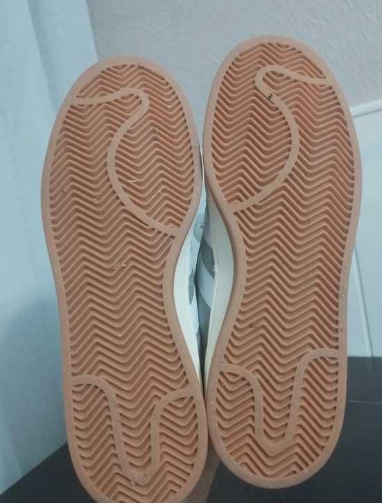 Modne szare męskie buty R. 44