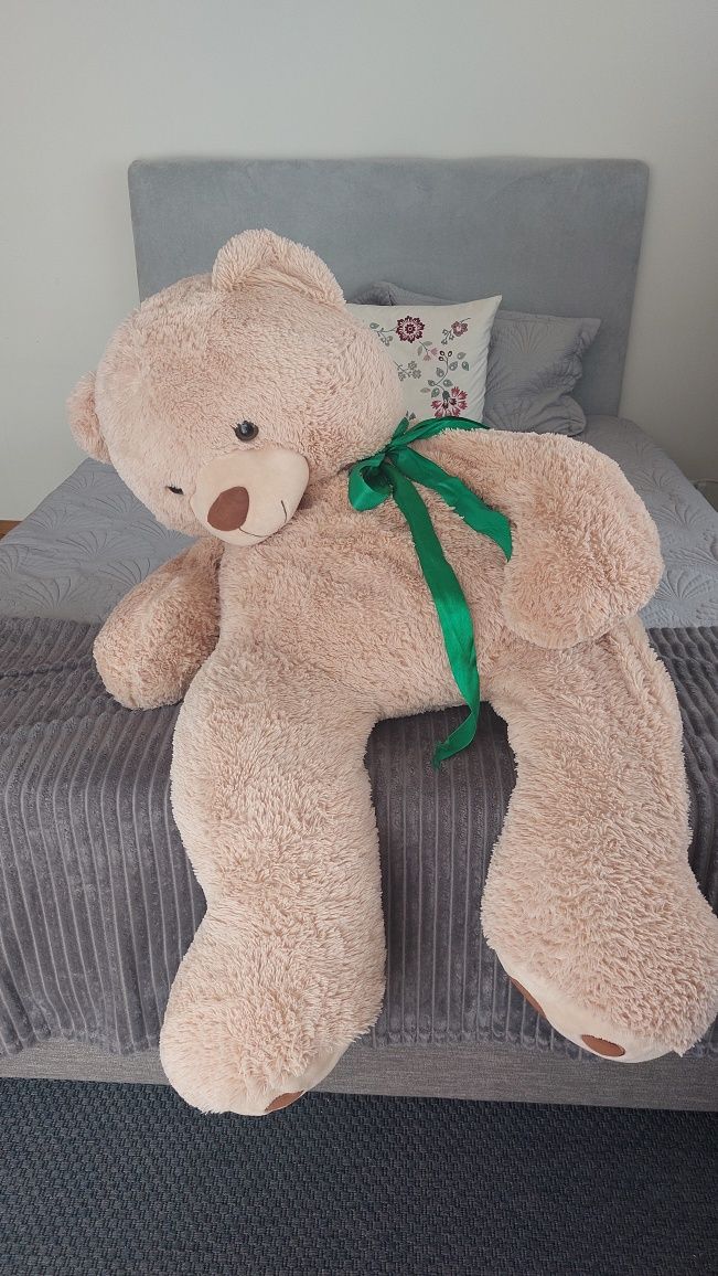 Urso de peluche gigante