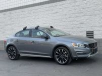 2016 Volvo S60 Cross Country Platinum