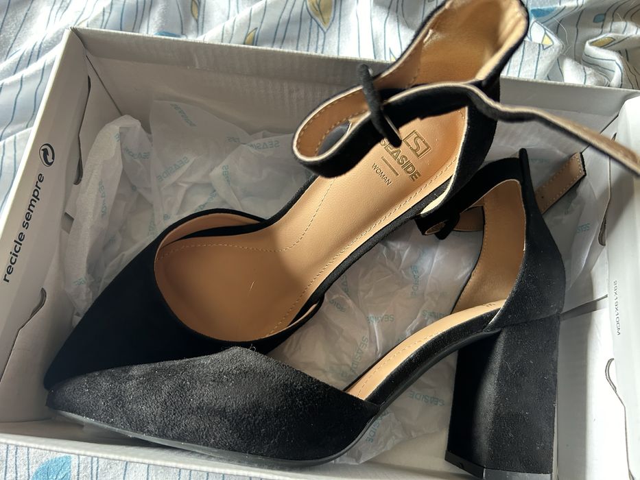 Vendo sapatos novos