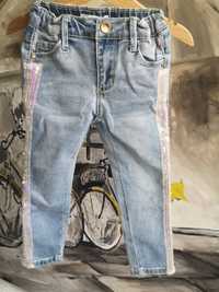 Spodnie jeansy reserved 98 cm