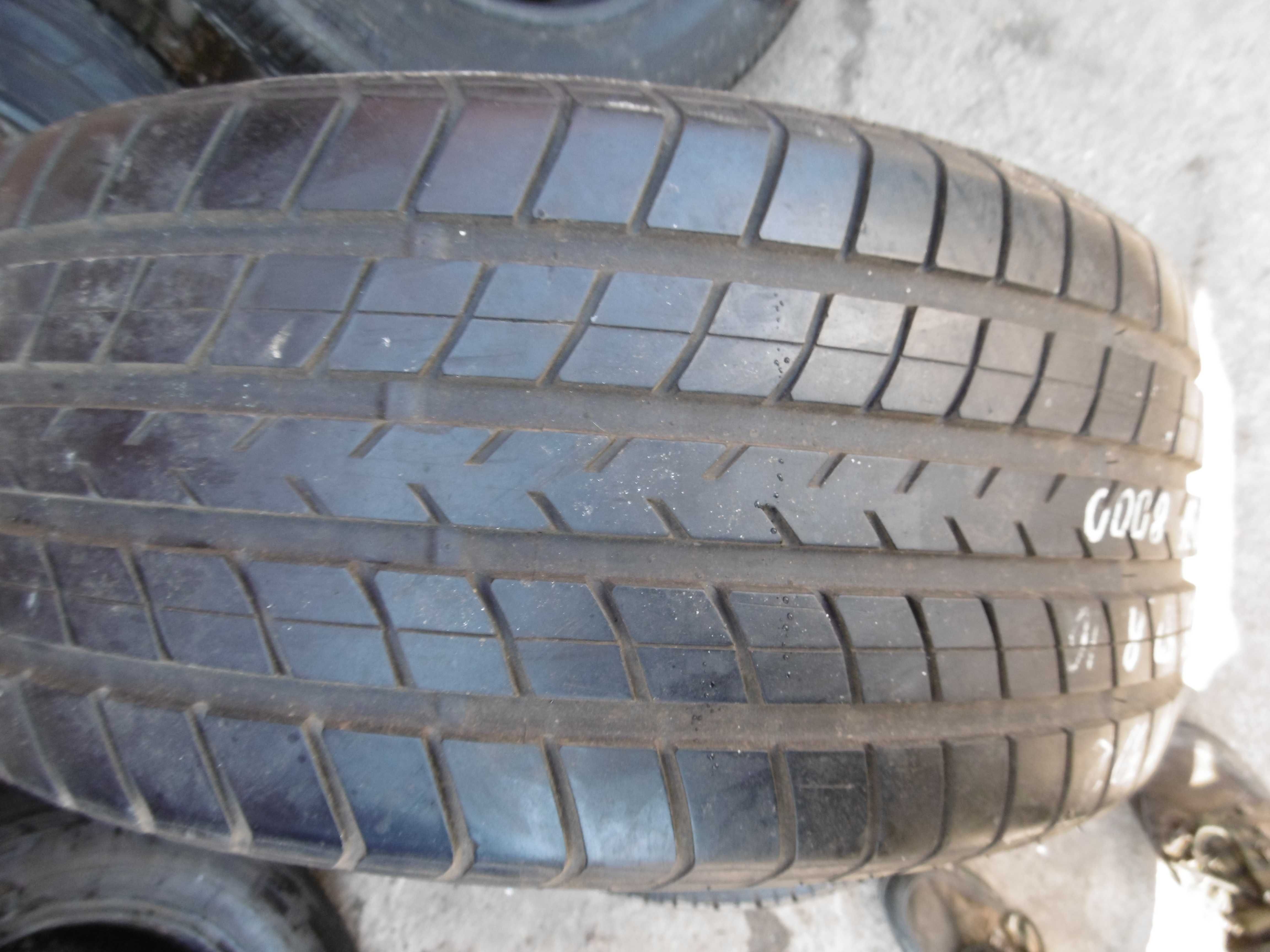 1 шинa розпаровка 225/50zr16  Dunlop SP Sport 8000