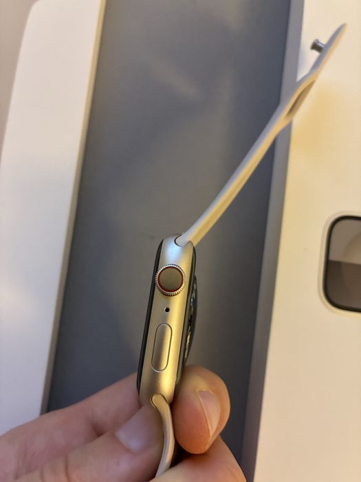 Apple Watch 9 - 45mm Celular