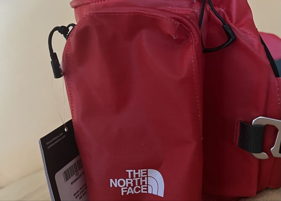 Nerka The North Face Undercover Sou Kuu, 12l, Czerwono-zielona