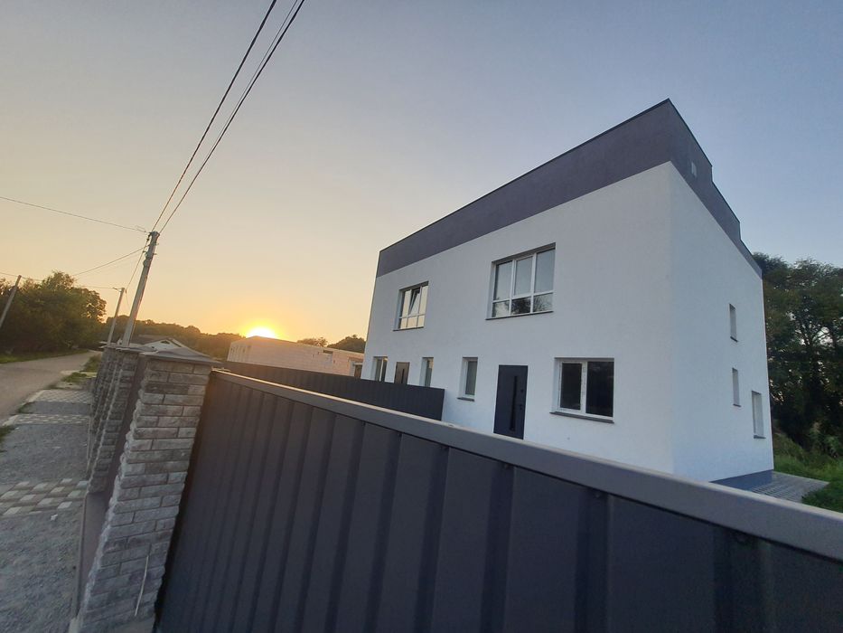Продам Дуплекс ,95м2, 3 сотки. Чистова. Є Оселя. Сертифікат