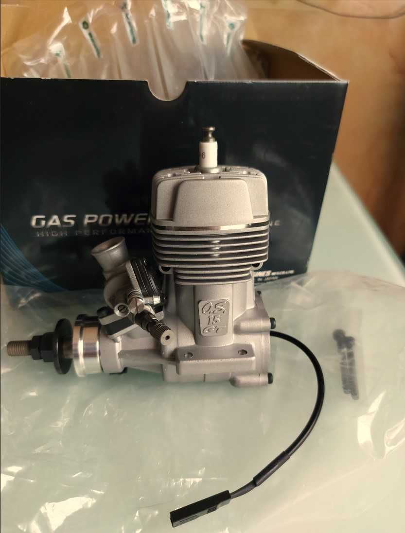 Vendo motor OS GT15 a gasolina novo.