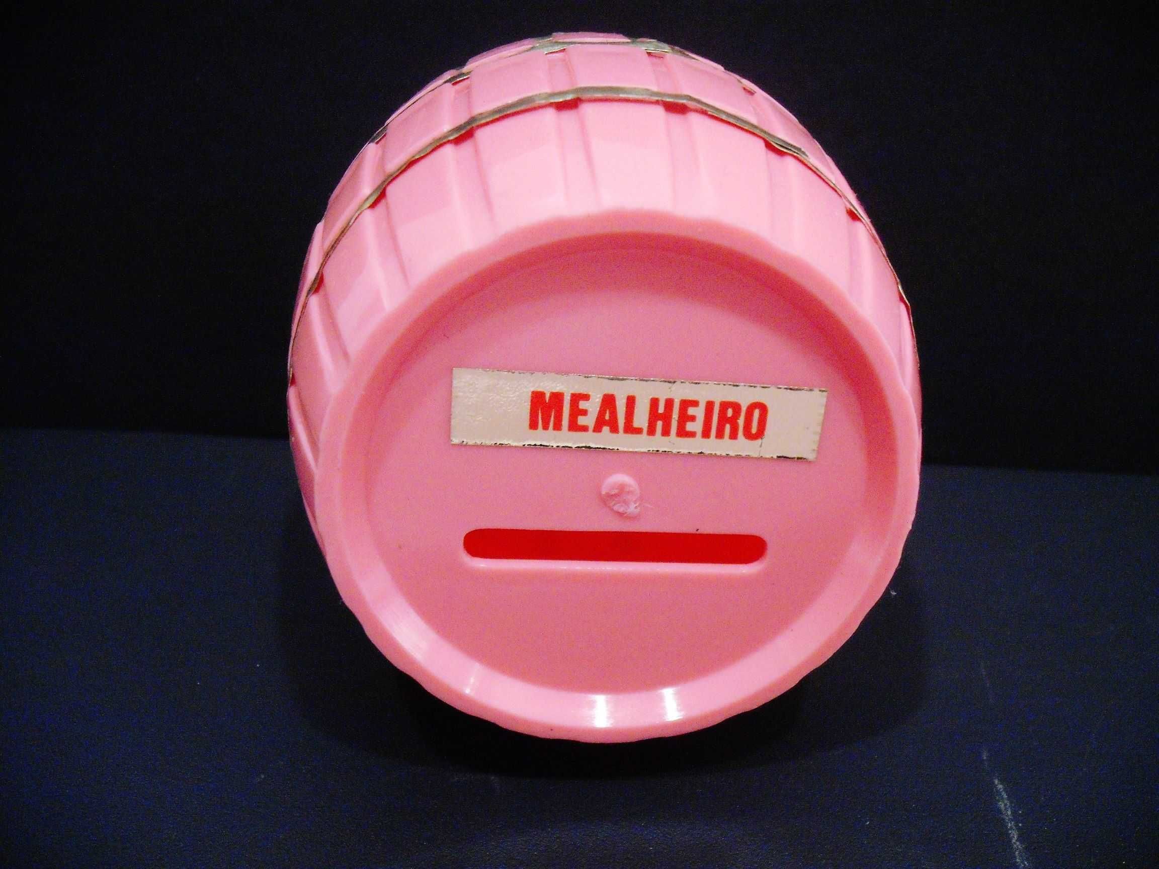 Mealheiro em plástico Português antigo