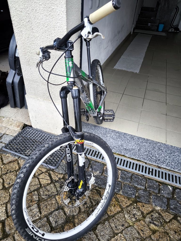 Scott voltage zero ltd
