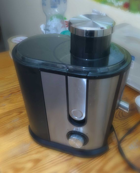 Соковитискач MPM MSO-07