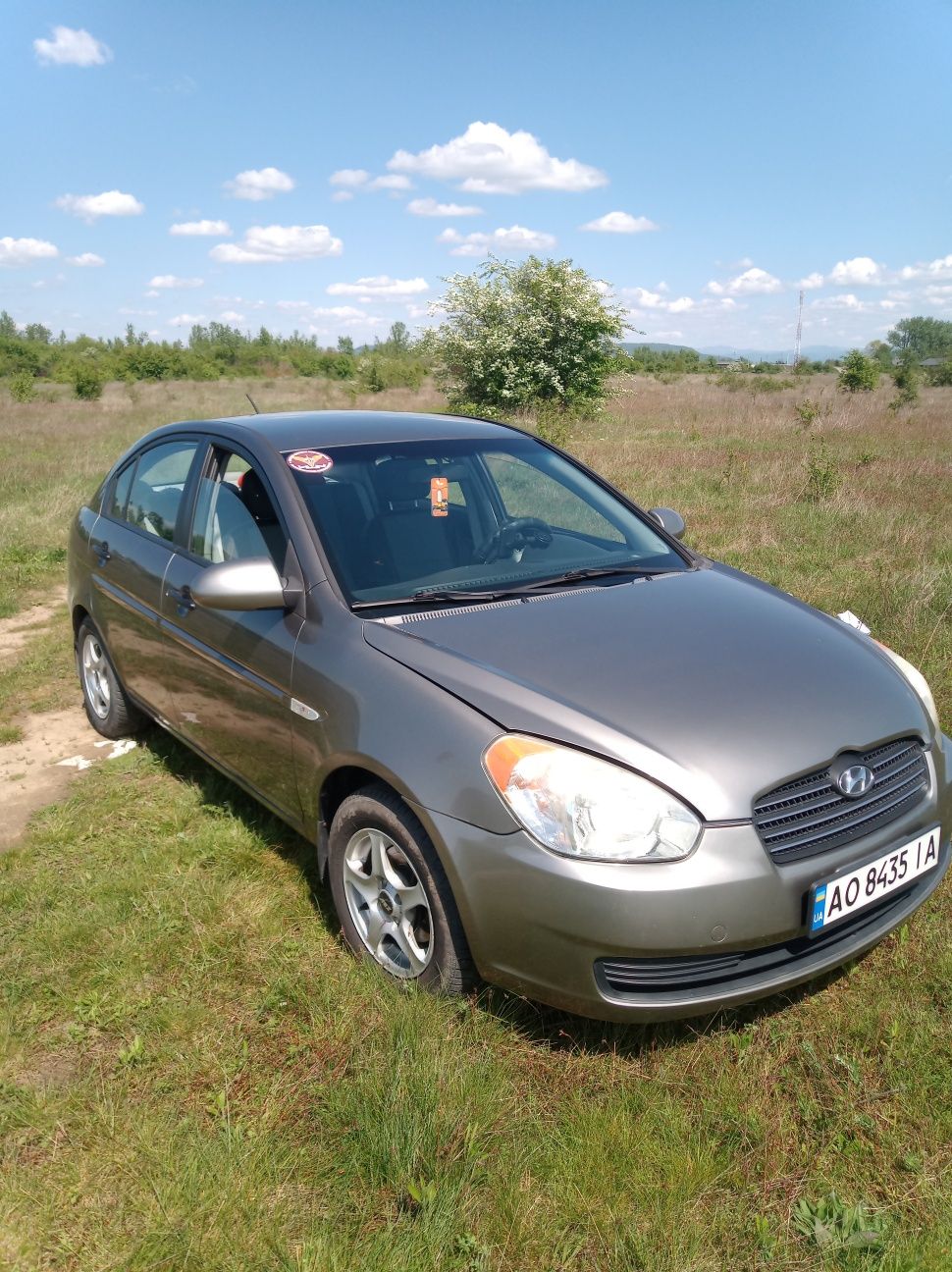 Продам hyundai accent