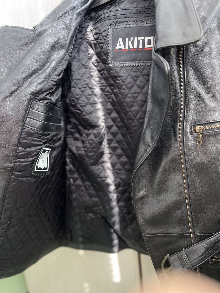 Шкіряна косуха Akito