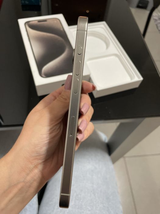 Iphone 15 pro max 512GB Natural Titanium com fatura e garantia