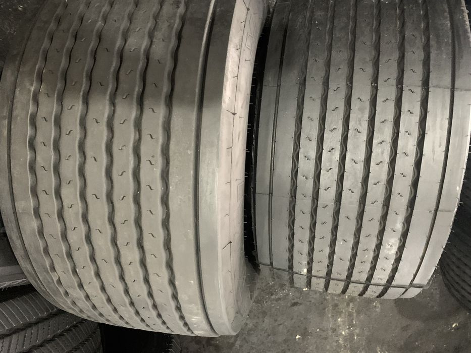 шина вантажна б/в 445/45R19,5 Michelin XTA2 Energy (2 шт.)