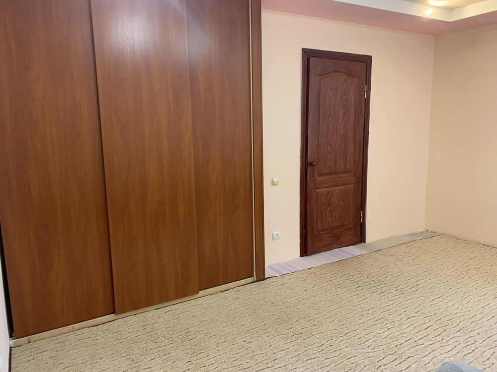 Частина будинку в центрі