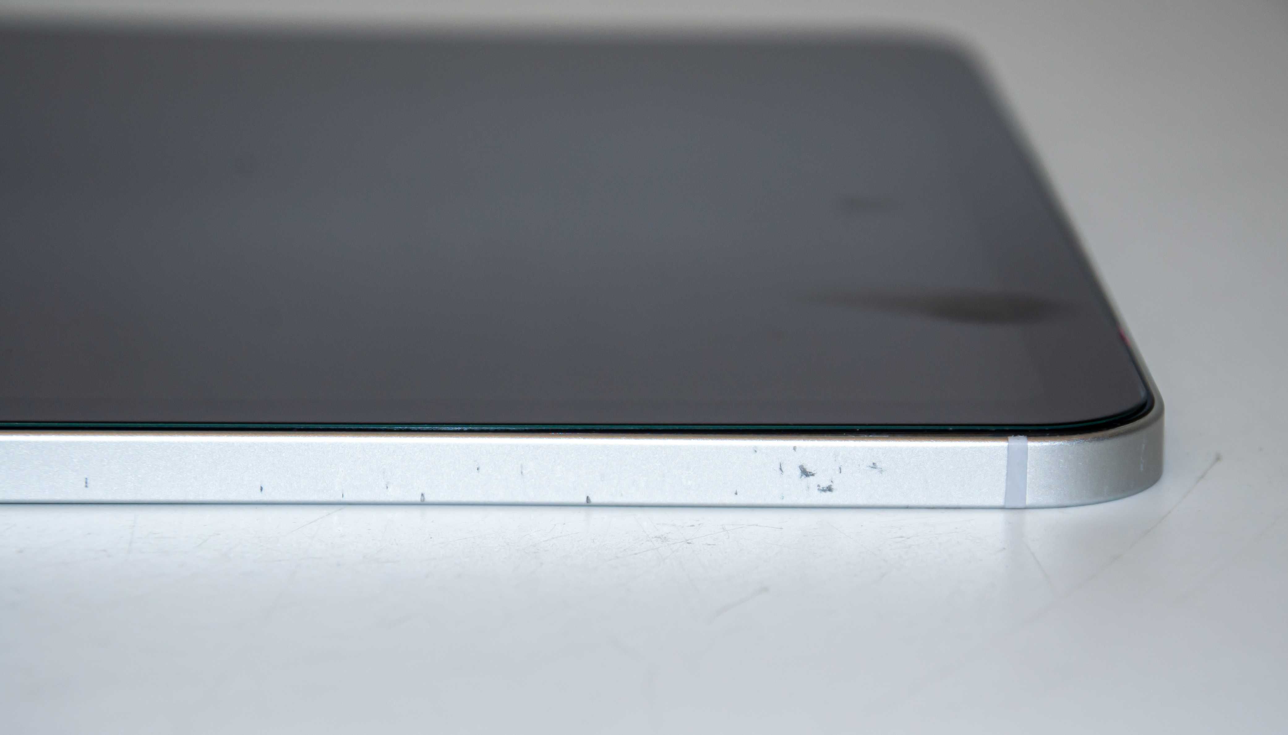 Apple iPad Air 4Gen 10.9'' 256GB WiFi Silver MYHG2LL/A