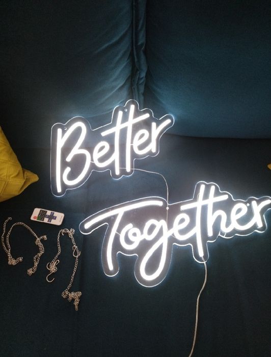 Neon Better Together wynajem