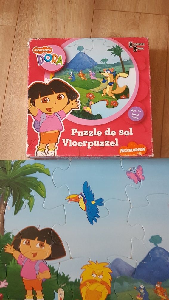 Puzzle z bohaterką bajki Dora