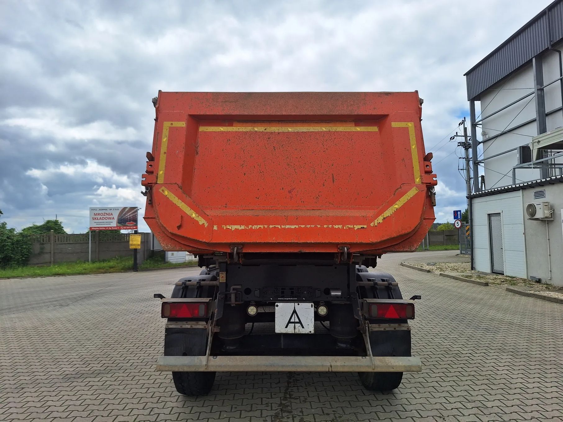 Schmitz Cargobull Ski  Stałówka hardox el.plandeka oś podnoszona