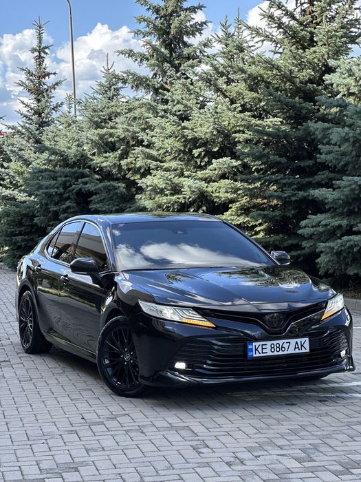 Продам Toyota Camry 70 Официальная 2.5 бензин/газ автомат.Premium Plus