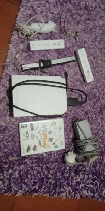 Consola Wii com comandos