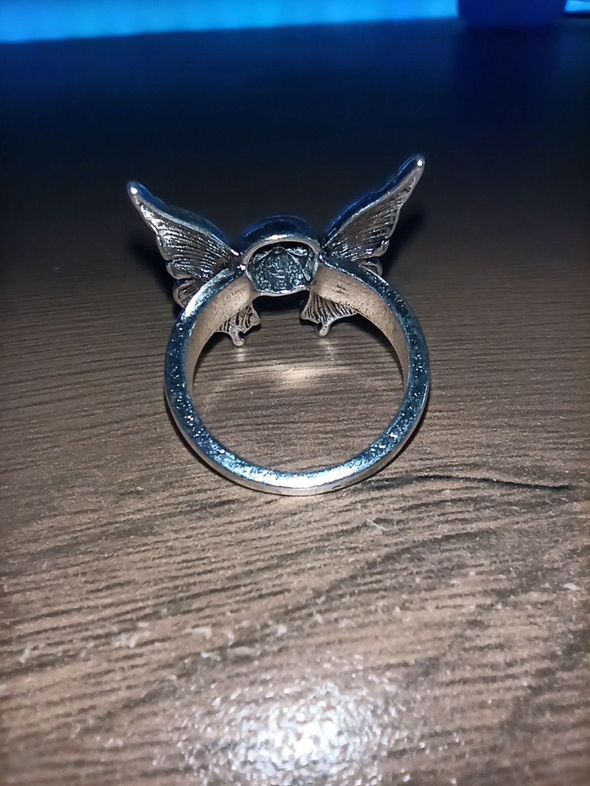 Sygnet motyl czaszka y2k drip drill nowy unisex