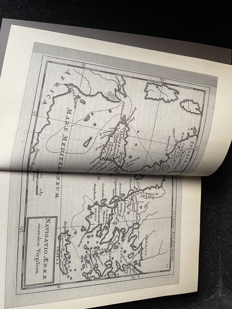 Livro Eneida - Vergilio