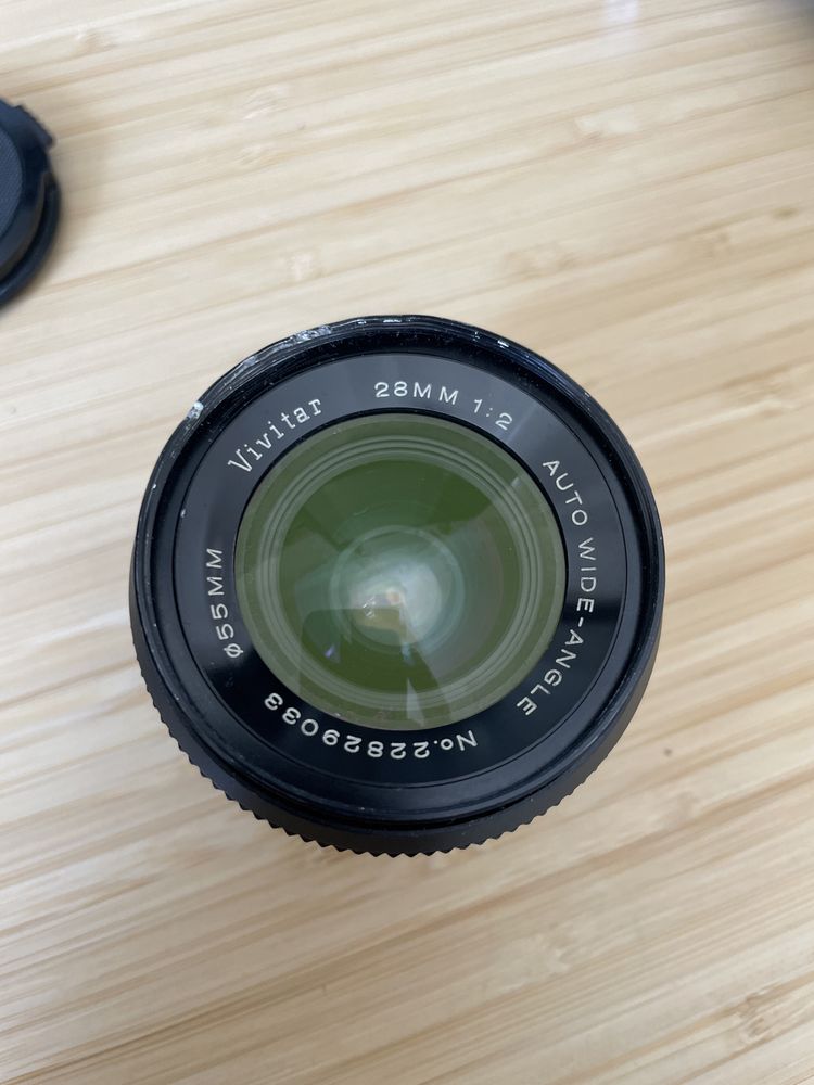 Lente Vintage Vivitar 28mm f2.0 manual para Nikon emount
