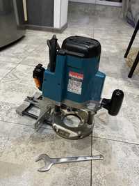 Професійний Фрезер Makita 3612C.