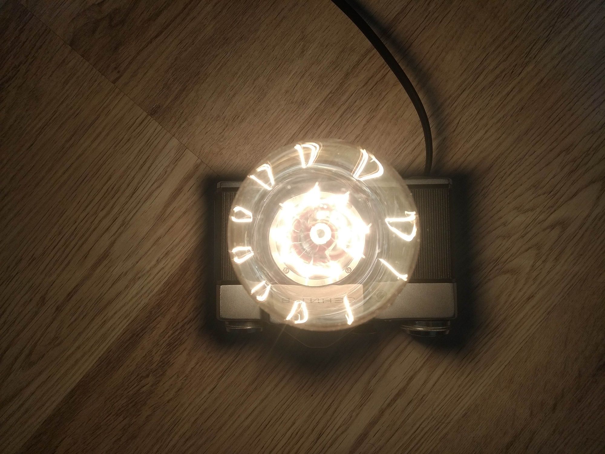 Светильник в стиле лофт из фотоаппарат ссср