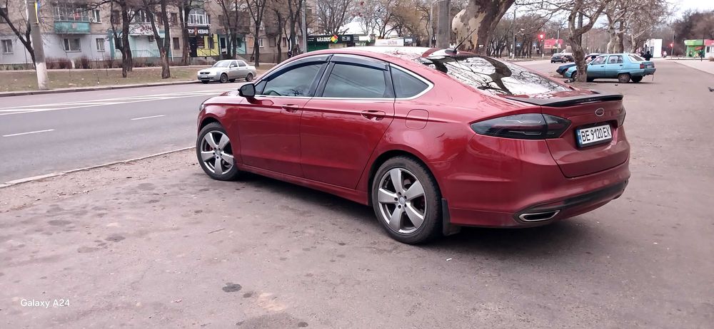 Продам Ford Fusion
