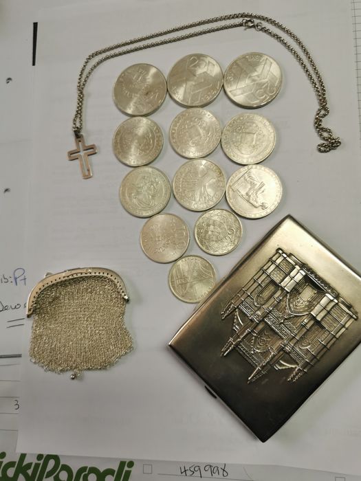 Cigarreira em prata, moedas