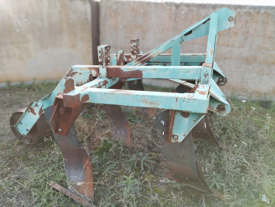 Глибокорозпушувач ГР-2.5