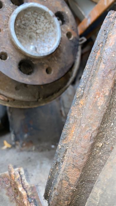 Ступеця  Мерседес- 207-210