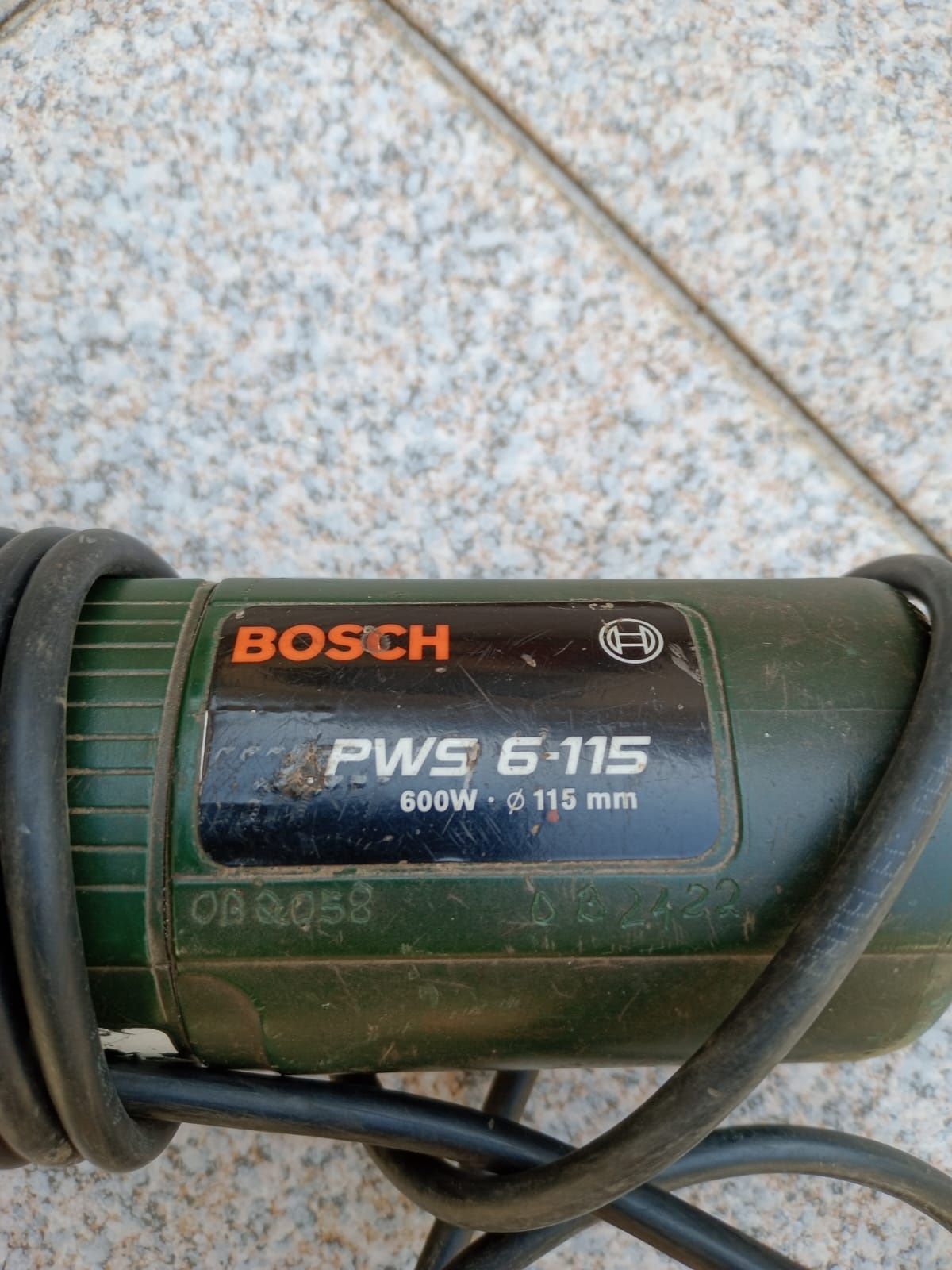 Rebarbadeira 115 para peças ou reparação
