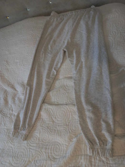 Paczka ubrań dla dziewczyny rozmiar L