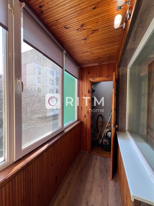 Оренда 2-к. квартира з новими меблями, вул. Конякіна