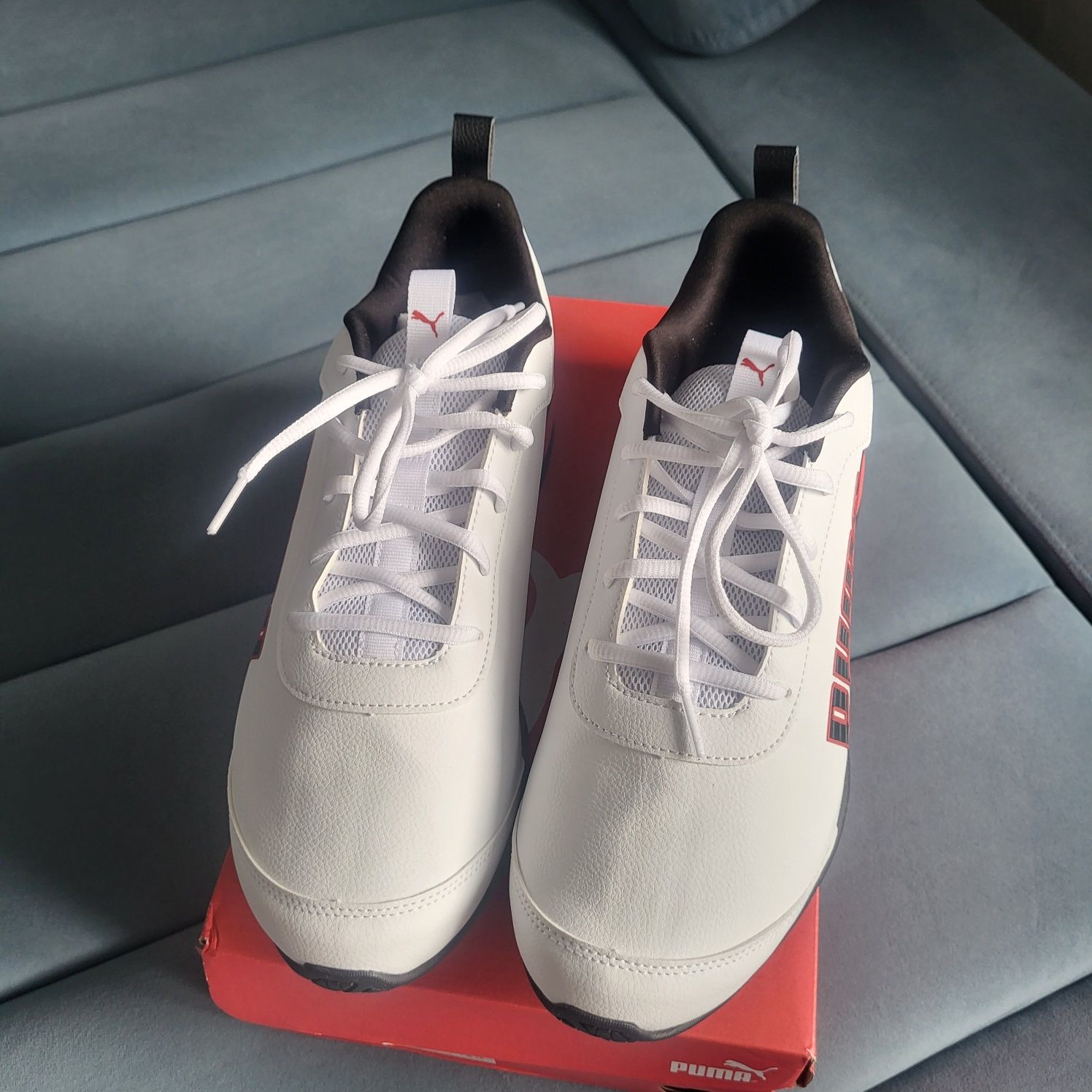 Piękne nowe męskie buty Puma 45